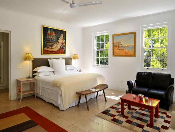 Akademie Street Guesthouses -Bedroom2